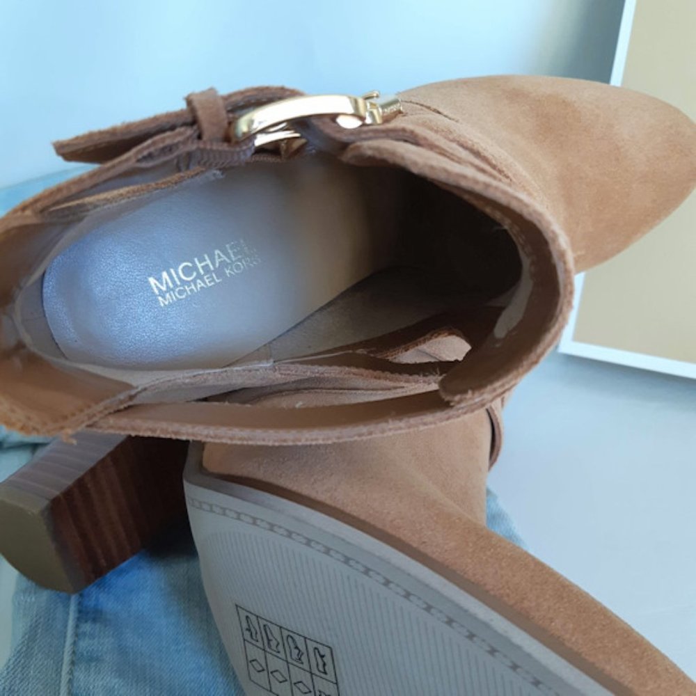 MICHAEL KORS Walden Suede Bootie - Picture 8 of 10
